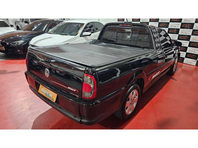 VOLKSWAGEN - SAVEIRO - 2007/2008 - Preta - R$ 42.900,00