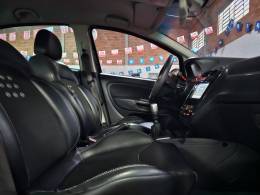 FIAT - PUNTO - 2009/2010 - Preta - R$ 42.900,00