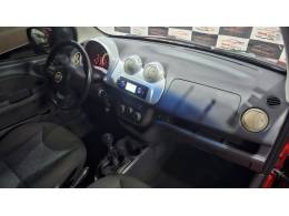 FIAT - UNO - 2010/2011 - Vermelha - R$ 32.900,00