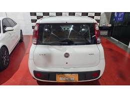 FIAT - UNO - 2013/2014 - Branca - R$ 34.900,00