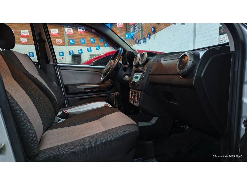 FORD - ECOSPORT - 2010/2011 - Prata - R$ 44.900,00