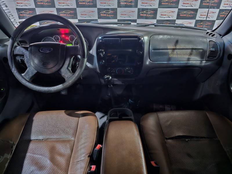FORD - RANGER - 2006/2007 - Preta - R$ 57.900,00