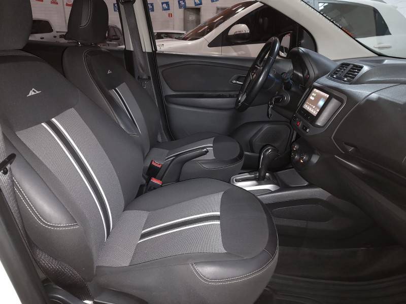 CHEVROLET - SPIN - 2016/2017 - Branca - R$ 64.900,00