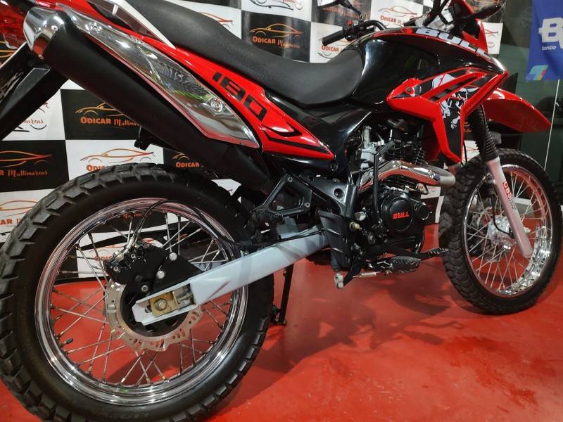 BULL - BM-T 180 - 2024/2025 - Vermelha - R$ 15.900,00
