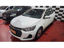 CHEVROLET - ONIX - 2023/2023 - Branca - R$ 71.900,00