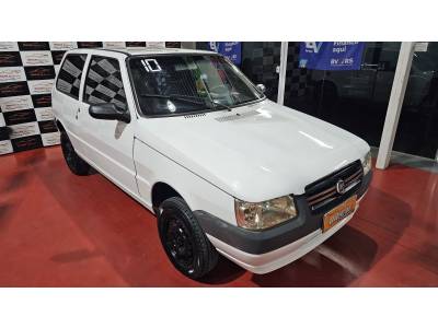 FIAT - UNO - 2009/2010 - Branca - R$ 17.900,00