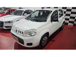 FIAT - UNO - 2013/2014 - Branca - R$ 34.900,00