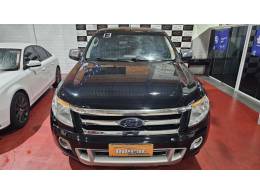 FORD - RANGER - 2012/2013 - Preta - R$ 105.900,00