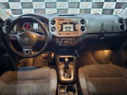 VOLKSWAGEN - TIGUAN - 2013/2014 - Branca - R$ 69.900,00