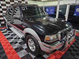 FORD - RANGER - 2006/2007 - Preta - R$ 57.900,00