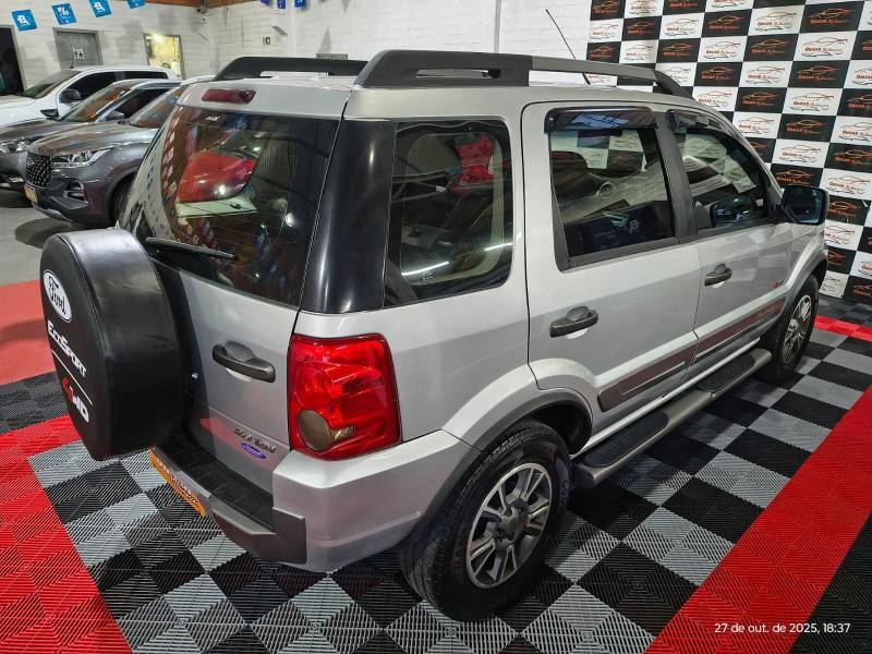 FORD - ECOSPORT - 2010/2011 - Prata - R$ 44.900,00