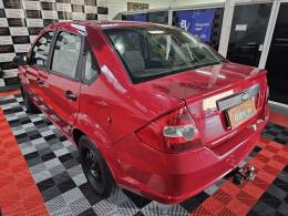FORD - FIESTA - 2005/2005 - Vermelha - R$ 21.900,00