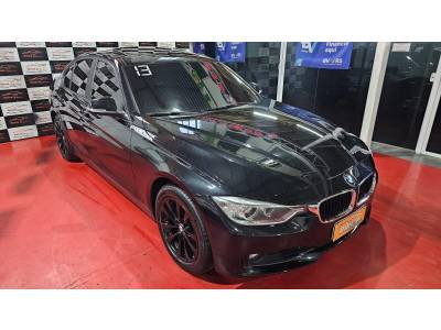 BMW - 328I - 2013/2013 - Preta - R$ 102.900,00