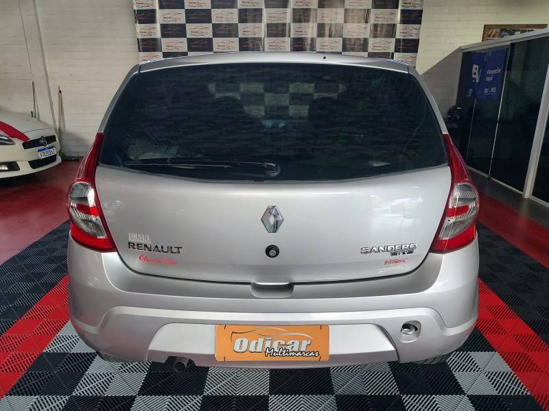 RENAULT - SANDERO - 2008/2009 - Prata - R$ 25.900,00