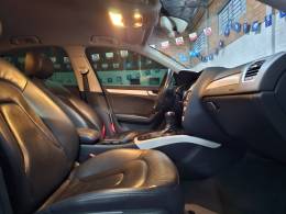 AUDI - A4 - 2015/2015 - Branca - R$ 87.900,00