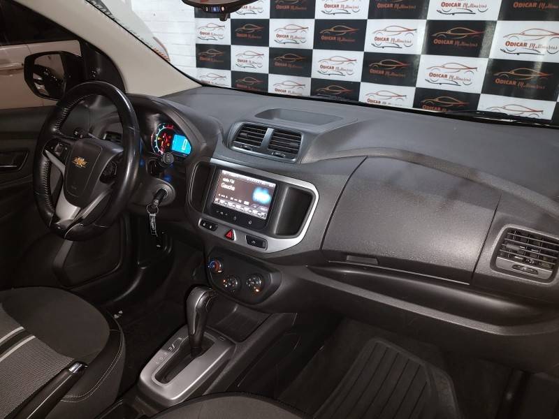 CHEVROLET - SPIN - 2016/2017 - Branca - R$ 64.900,00