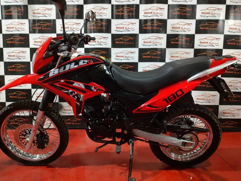 BULL - BM-T 180 - 2024/2025 - Vermelha - R$ 15.900,00