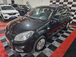 RENAULT - SANDERO - 2012/2013 - Preta - R$ 39.900,00