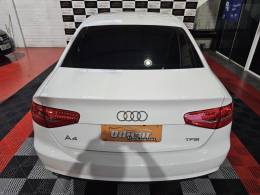 AUDI - A4 - 2015/2015 - Branca - R$ 87.900,00