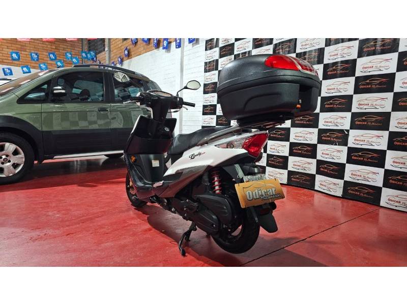 HAOJUE - LINDY - 2018/2019 - Branca - R$ 9.900,00