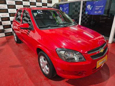 CHEVROLET - CELTA - 2012/2012 - Vermelha - R$ 29.900,00
