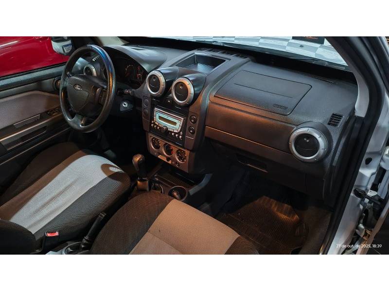 FORD - ECOSPORT - 2010/2011 - Prata - R$ 44.900,00