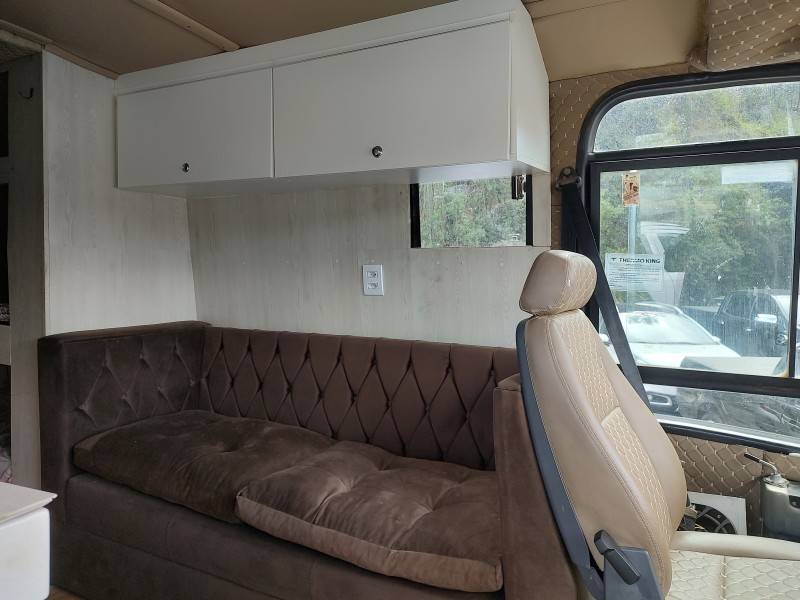 MARCOPOLO - SENIOR - 2000/2000 - Vermelha - R$ 165.000,00