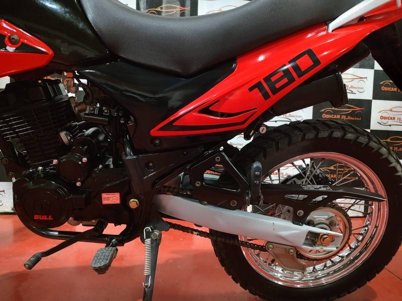 BULL - BM-T 180 - 2024/2025 - Vermelha - R$ 15.900,00