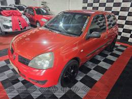 RENAULT - CLIO - 2007/2008 - Vermelha - R$ 17.900,00