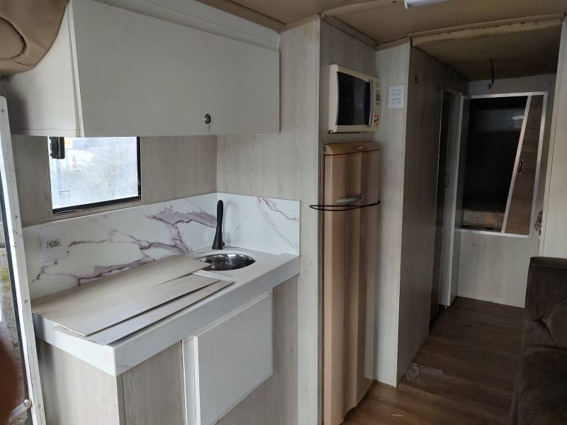 MARCOPOLO - SENIOR - 2000/2000 - Vermelha - R$ 165.000,00