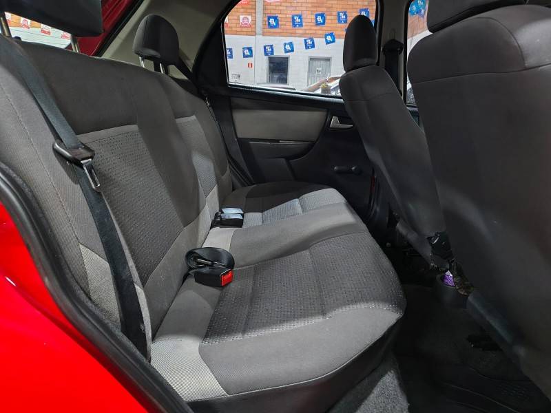 CHEVROLET - CELTA - 2012/2012 - Vermelha - R$ 29.900,00