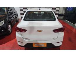 CHEVROLET - ONIX - 2023/2023 - Branca - R$ 71.900,00