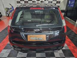 FORD - FIESTA - 2005/2005 - Preta - R$ 21.900,00