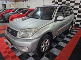 TOYOTA - RAV4 - 2004/2005 - Prata - R$ 45.900,00