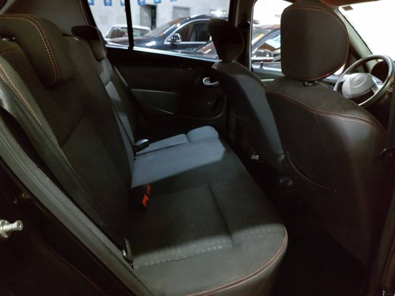FORD - FIESTA - 2011/2012 - Prata - R$ 32.900,00