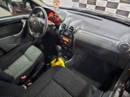 RENAULT - SANDERO - 2012/2013 - Preta - R$ 39.900,00