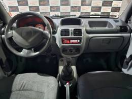 RENAULT - CLIO - 2010/2011 - Prata - R$ 22.900,00