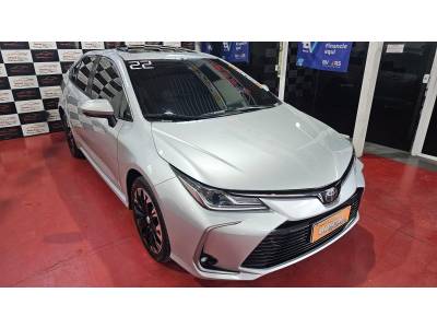 TOYOTA - COROLLA - 2022/2022 - Prata - R$ 145.900,00