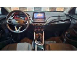CHEVROLET - ONIX - 2023/2023 - Branca - R$ 71.900,00