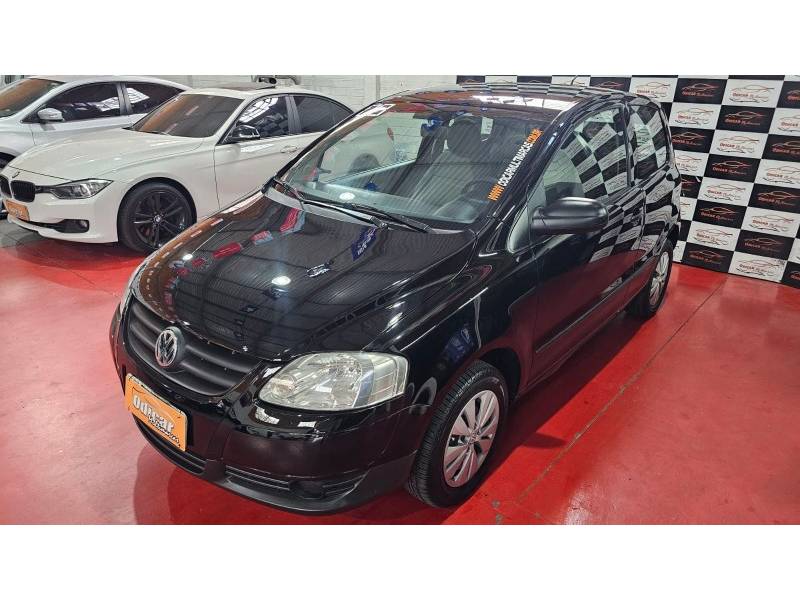 VOLKSWAGEN - FOX - 2007/2008 - Preta - R$ 20.900,00