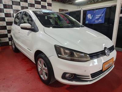 VOLKSWAGEN - FOX - 2017/2018 - Branca - R$ 52.900,00