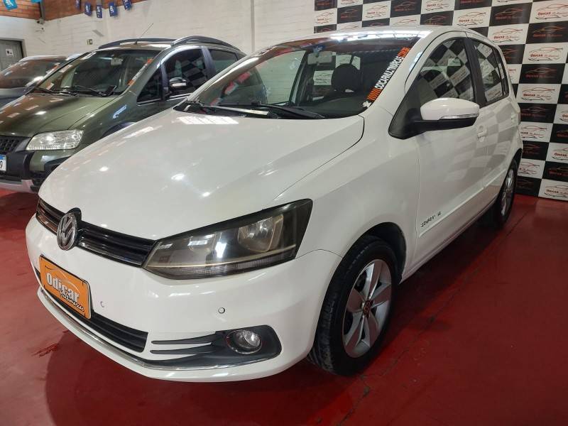 VOLKSWAGEN - FOX - 2017/2018 - Branca - R$ 52.900,00