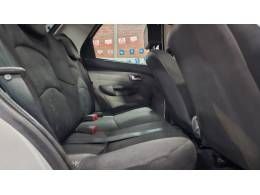 FIAT - PALIO - 2005/2006 - Prata - R$ 25.900,00