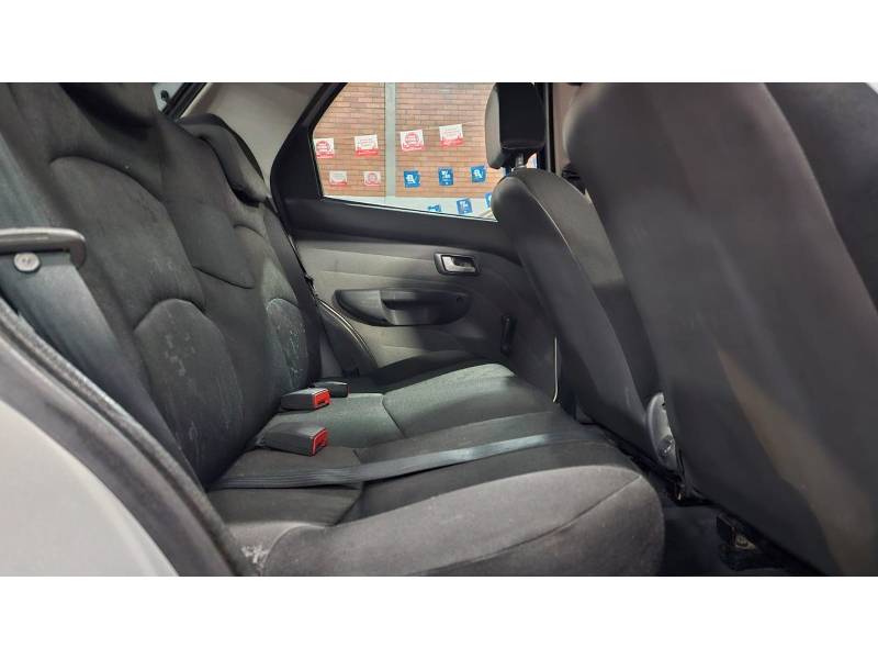 FIAT - PALIO - 2005/2006 - Prata - R$ 25.900,00