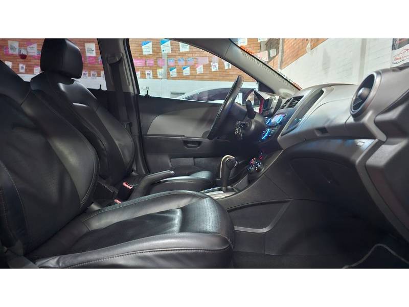 CHEVROLET - SONIC - 2012/2012 - Prata - R$ 42.900,00