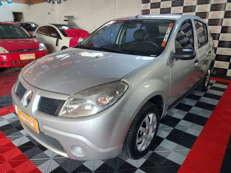 RENAULT - SANDERO - 2008/2009 - Prata - R$ 25.900,00