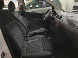 VOLKSWAGEN - FOX - 2017/2018 - Branca - R$ 52.900,00