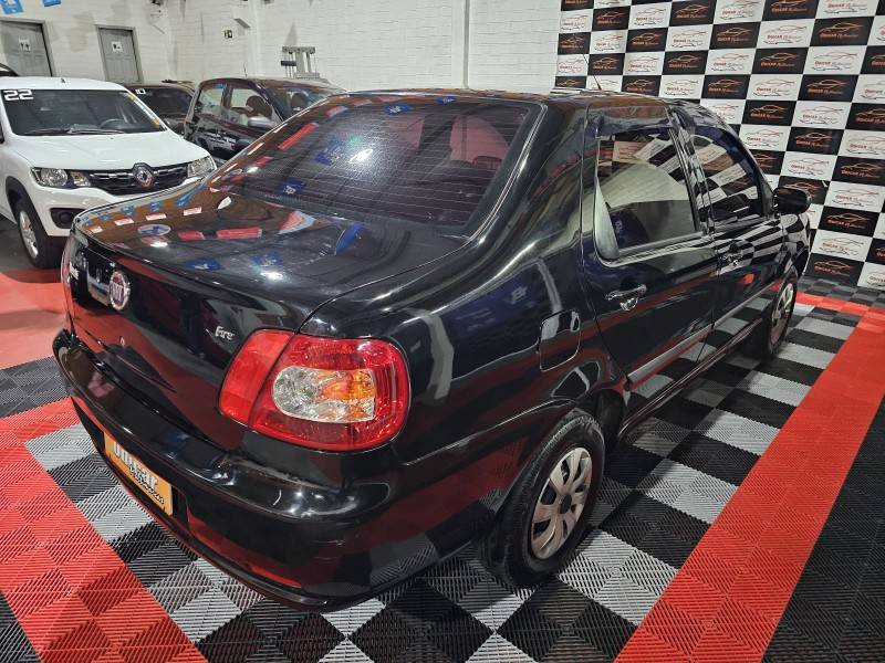 FIAT - SIENA - 2009/2010 - Preta - R$ 26.900,00