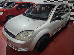 FORD - FIESTA - 2005/2005 - Prata - R$ 19.900,00