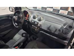 FIAT - UNO - 2013/2014 - Branca - R$ 34.900,00